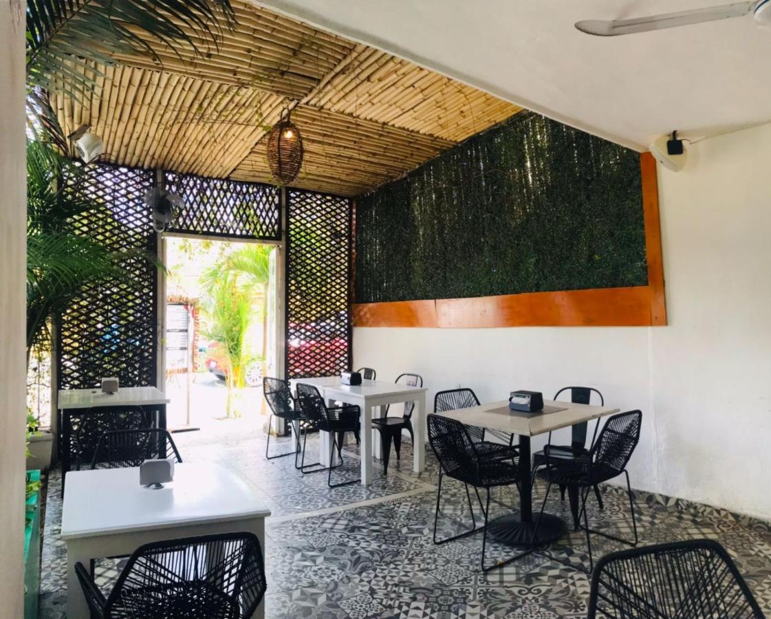 Hotel Downtown Merida Luaran gambar
