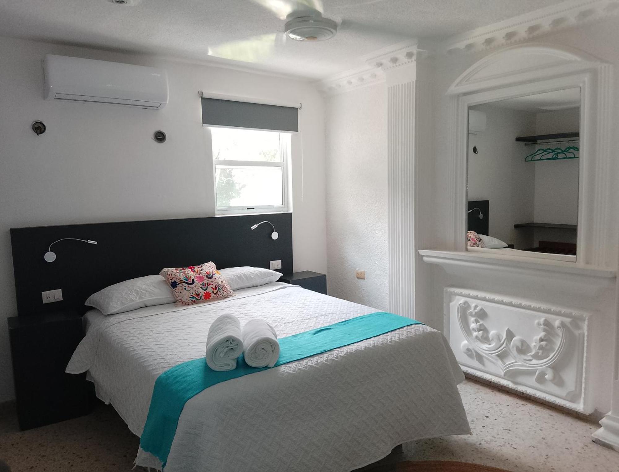 Hotel Downtown Merida Luaran gambar