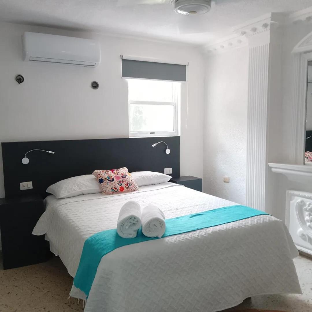 Hotel Downtown Merida Luaran gambar